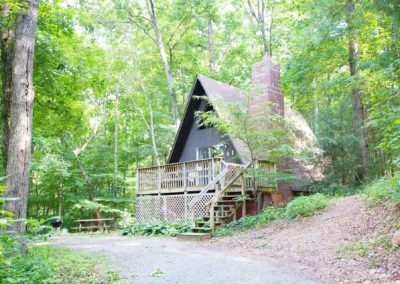 A-Frame Pawpaw Cottage