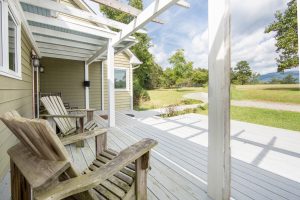 Porch with mountain views and chairs